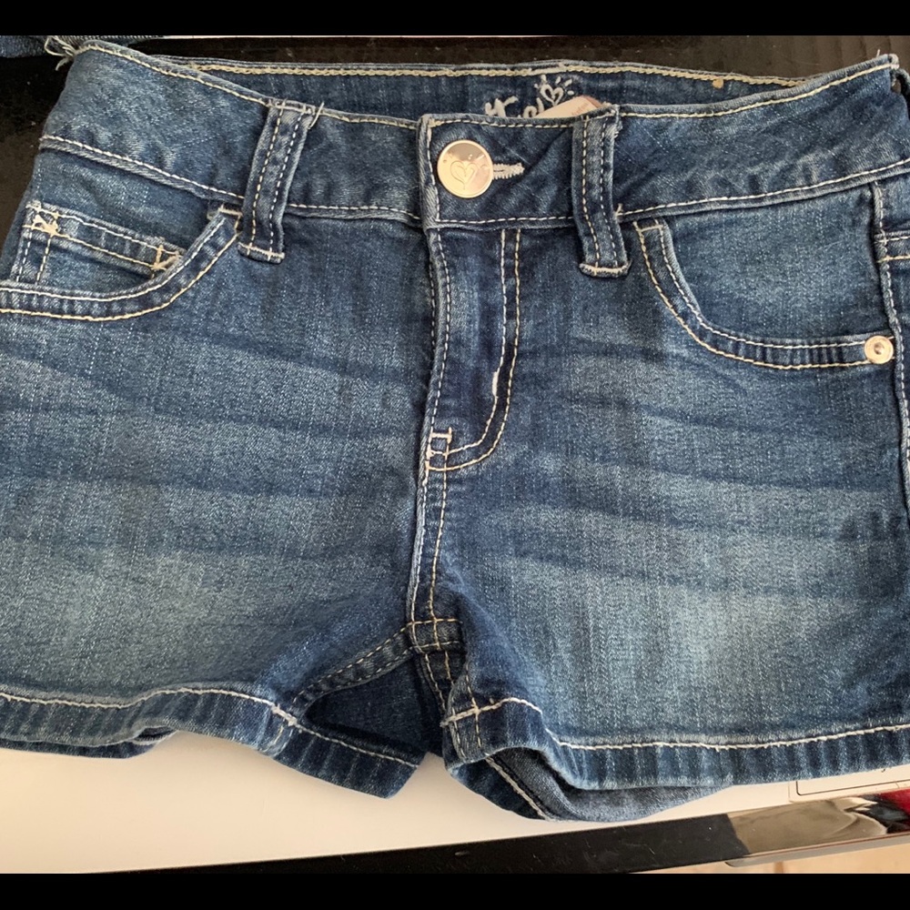 Girl shorts